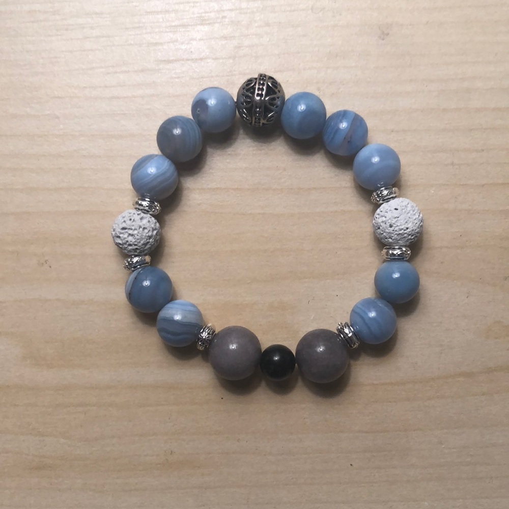 🌸Essential Oil Diffuser Bracelet